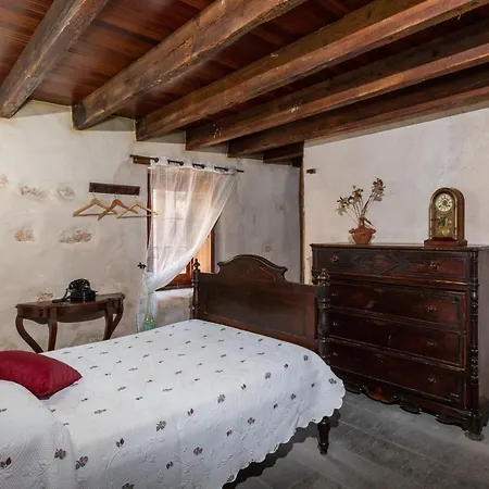 Tamasite בית כפרי